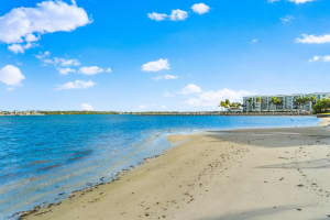 20 S Lakeshore Drive C, Hypoluxo, FL 33462 - MLS#R11141090