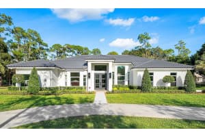 704 Deerwood Court, Wellington