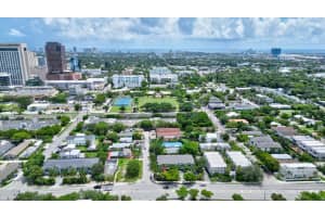 804 SW 4th Avenue, Fort Lauderdale, FL 33315 - MLS#R11141101