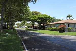 521 Sandpiper Circle, Delray Beach, FL 33445 - MLS#R11141183