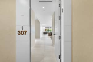 200 Mizner Boulevard, Boca Raton, FL 33432 - MLS#R11141192