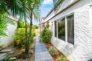 5695 Ainsley Court, Boynton Beach, FL 33437 - MLS#R11141214