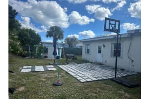 430 W 25th Street, Riviera Beach, FL 33404 - MLS#R11141257