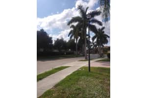 4015 Banyan Trails Drive, Coconut Creek, FL 33073 - MLS#R11141277