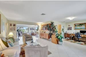 1310 N Lakeside Drive, Lake Worth Beach, FL 33460 - MLS#R11141316