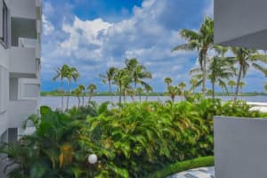 2860 S Ocean Boulevard 202, Palm Beach, FL 33480 - MLS#R11141327