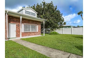 8520 Highway 1 H12, Micco, FL 32976 - MLS#R11141355