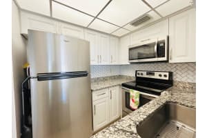 7106 Golf Colony Court 104, Lake Worth, FL 33467 - MLS#R11141360