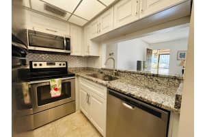 7106 Golf Colony Court 104, Lake Worth, FL 33467 - MLS#R11141360