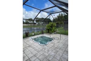 21 Columbia Court, Deerfield Beach, FL 33442 - MLS#R11141372