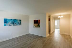 2711 Vandiver Drive 307, West Palm Beach, FL 33409 - MLS#R11141384