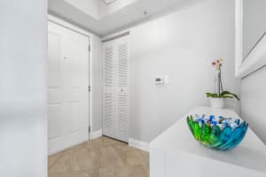 600 S Dixie Highway 329, West Palm Beach, FL 33401 - MLS#R11141402