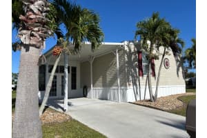 23 Oro Grande Way, Port Saint Lucie, FL 34952 - MLS#R11141421