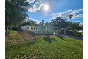 2909 Se 39 Avenue, Okeechobee, Fl 34974, Okeechobee