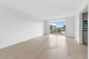 16546 NE 26th Avenue 5h, North Miami Beach, FL 33160 - MLS#R11141444