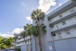 103 Royal Park Drive 1d, Oakland Park, Fl 33309, Oakland Park