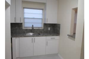 31 Canterbury B, West Palm Beach, FL 33417 - MLS#R11141489