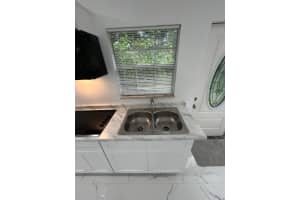 935 34th Avenue, Vero Beach, FL 32960 - MLS#R11141507