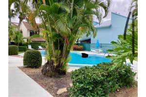 950 S Kanner Highway E23, Stuart, FL 34994 - MLS#R11141512