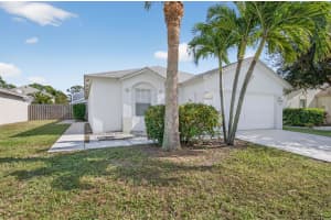 1430 Red Apple Lane, West Palm Beach, FL 33415 - MLS#R11141526