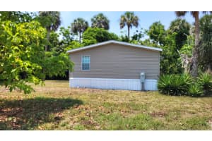 1084 Arvin Lane, Moore Haven, FL 33471 Sold 12/17/25