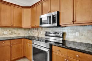 2804 Shaughnessy Drive, Wellington, FL 33414 Sold 01/30/26