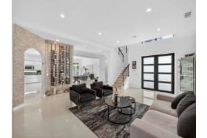 125 Pembroke Drive, Palm Beach Gardens, FL 33418 - MLS#R11141623