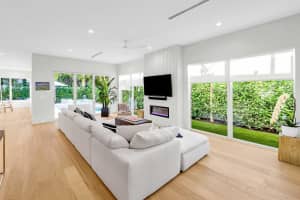 131 Costello Road, West Palm Beach, FL 33405 - MLS#R11141633