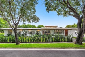 2330 Lake Avenue, West Palm Beach, FL 33401 - MLS#R11141639