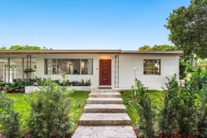 2330 Lake Avenue, West Palm Beach, FL 33401 - MLS#R11141639