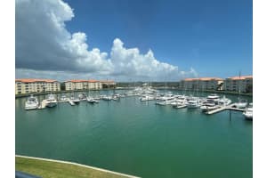 15 Harbour Isle Drive W Ph 5, Fort Pierce