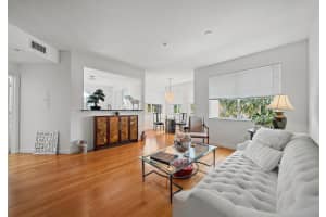 11011 Legacy Lane, Palm Beach Gardens, FL 33410 - MLS#R11141682