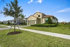 11249 Pietra Way, Port Saint Lucie, FL 34987 - MLS#R11141693