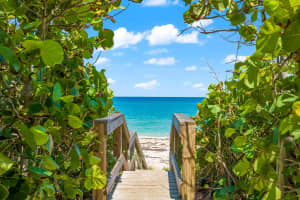 22 Hudson Avenue, Ocean Ridge, FL 33435 - MLS#R11141695