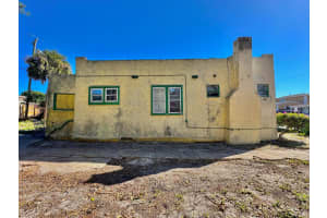 1150 W 25th Street, Riviera Beach, FL 33404 - MLS#R11141723