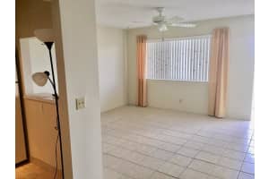 400 Village Green Circle, Palm Springs, FL 33461 - MLS#R11141724