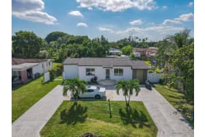 420 Nw 145th Street, Miami, Fl 33168, Miami
