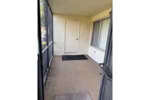 320 Knotty Pine Circle, Greenacres, FL 33463 - MLS#R11141747