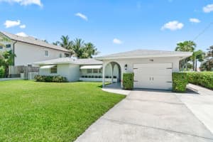 718 Shore Drive, Boynton Beach, FL 33435 - MLS#R11141779