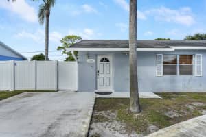 1207 Choctaw Street, Jupiter, FL 33458 - MLS#R11141804