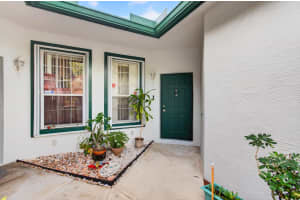 3162 Via Poinciana 2, Lake Worth, FL 33467 - MLS#R11141809