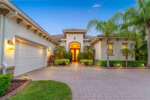 9986 SW Nuova Way, Port Saint Lucie, FL 34986 - MLS#R11141831