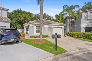5857 Eagle Cay Circle, Coconut Creek, FL 33073 - MLS#R11141871