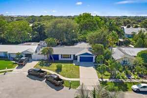 404 Highwood Circle, Jupiter, FL 33458 Sold 12/19/25