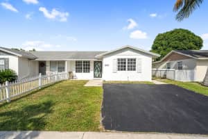 5075 Grant Lane, West Palm Beach, FL 33415 - MLS#R11141910