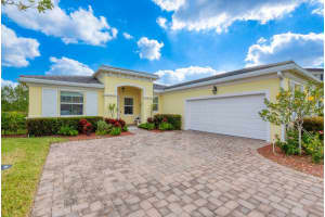 7214 Farnsworth Circle, Port Saint Lucie, FL 34987 Sold 02/02/26