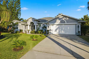 4211 Tumble Street, Port Saint Lucie, FL 34953 - MLS#R11141949