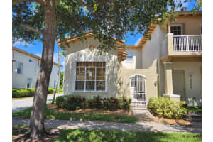 2413 NW 7th Street, Boynton Beach, FL 33426 - MLS#R11141964