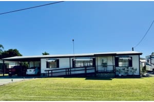 1924 SE 30th Street, Okeechobee, FL 34974 - MLS#R11141999