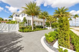 2415 Flagler Drive, West Palm Beach, FL 33401 - MLS#R11142027